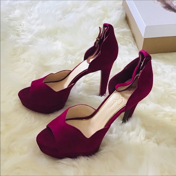 JESSICA SIMPSON Suede Platform Sandals - Picture 4 of 7